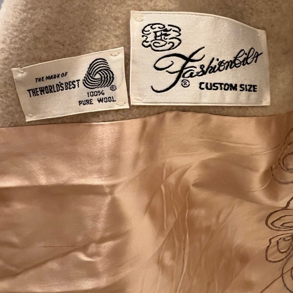 FashionBilt 1970’s Vintage 100% Wool Coat - Picture 4 of 4